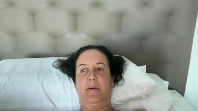 Image 2 of drresa Stream on Chaturbate on 5 days ago