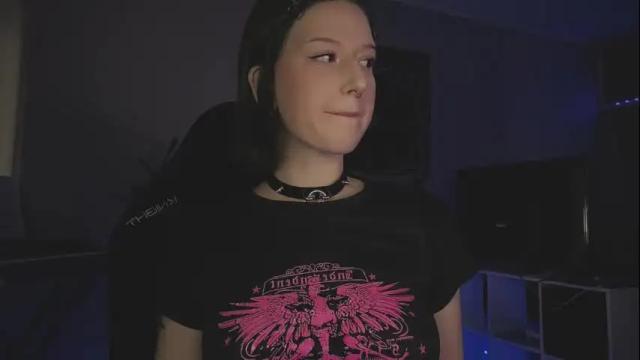 Image 8 of drugidiot_ Stream on Chaturbate on 5 days ago