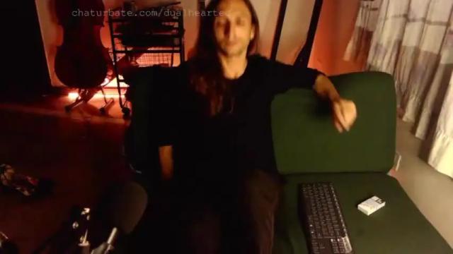 Image 8 of dualhearted Stream on Chaturbate on 17 months ago