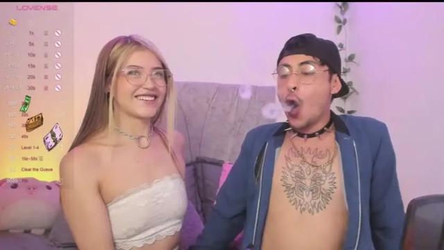 Image 2 of dub_pleasure_dub Stream on Chaturbate on 14 months ago
