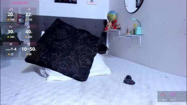 Image 8 of dulccemariaa Stream on Chaturbate on 1 month ago