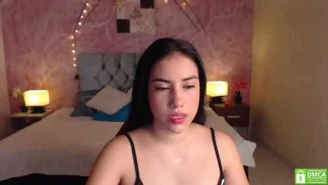 Image 2 of dulce__gonzalez Stream on Chaturbate on 15 months ago