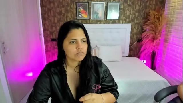 Image 7 of dulce__love69 Stream on Chaturbate on 1 month ago