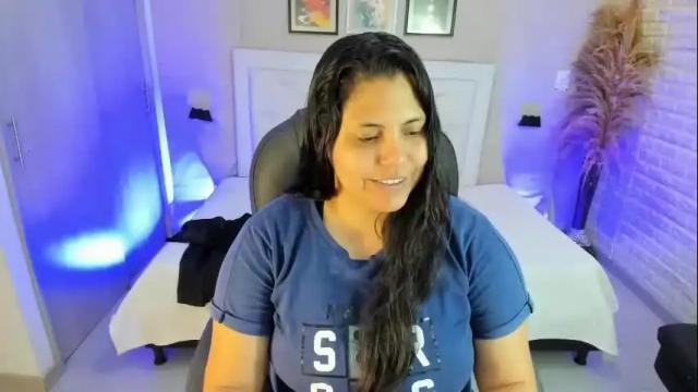 Image 6 of dulce__love69 Stream on Chaturbate on 1 month ago
