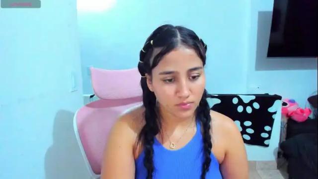 Image 12 of dulce_acosta Stream on Chaturbate on 1 month ago