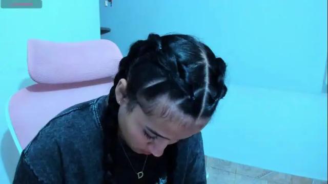 Image 10 of dulce_acosta Stream on Chaturbate on 1 month ago