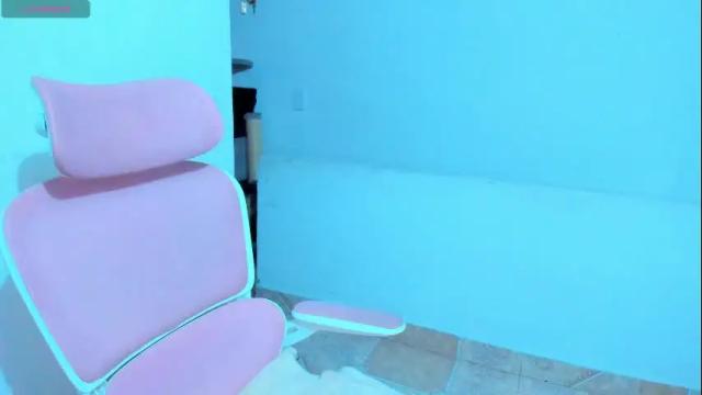 Image 6 of dulce_acosta Stream on Chaturbate on 1 month ago