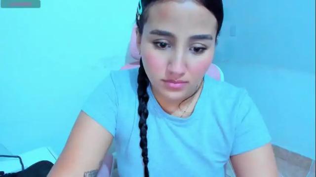 Image 11 of dulce_acosta Stream on Chaturbate on 1 month ago