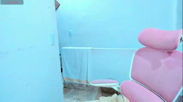 Image 12 of dulce_acosta Stream on Chaturbate on 29 days ago