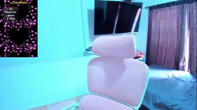 Image 12 of dulce_acosta Stream on Chaturbate on 26 days ago