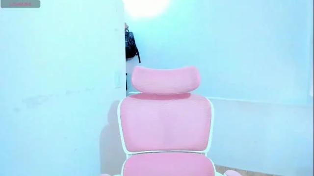 Image 11 of dulce_acosta Stream on Chaturbate on 24 days ago