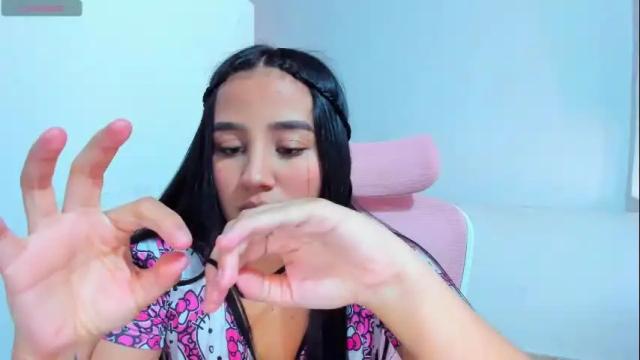Image 12 of dulce_acosta Stream on Chaturbate on 24 days ago