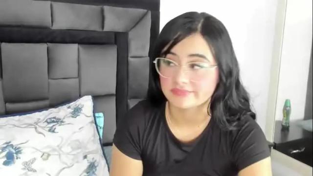Image 11 of dulce_amg Stream on Chaturbate on 12 days ago