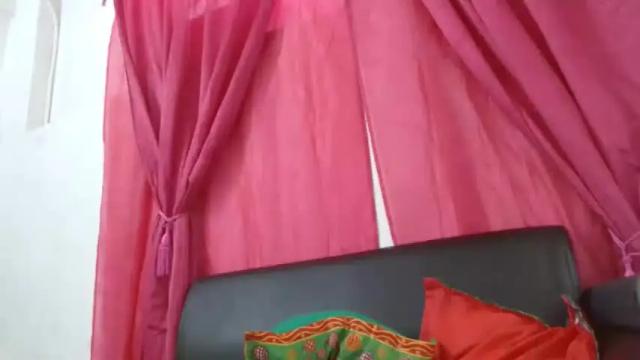 Image 4 of dulce_arangoo Stream on Chaturbate on 18 months ago