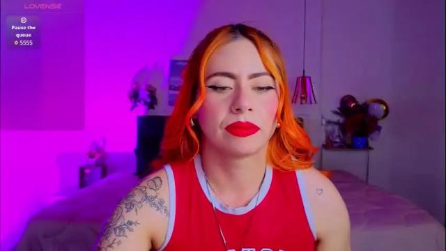 Image 10 of dulce_charlottee Stream on Chaturbate on 1 month ago