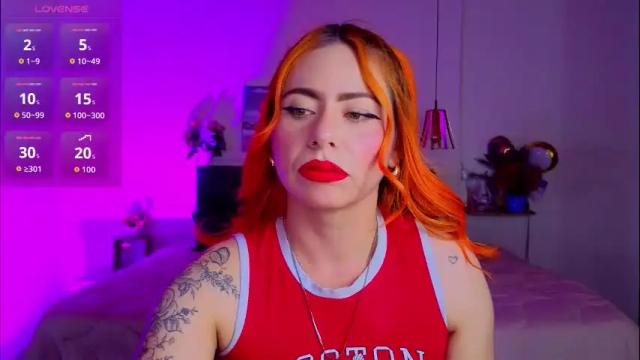 Image 11 of dulce_charlottee Stream on Chaturbate on 1 month ago