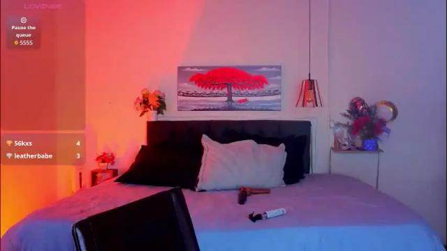 Image 10 of dulce_charlottee Stream on Chaturbate on 1 month ago