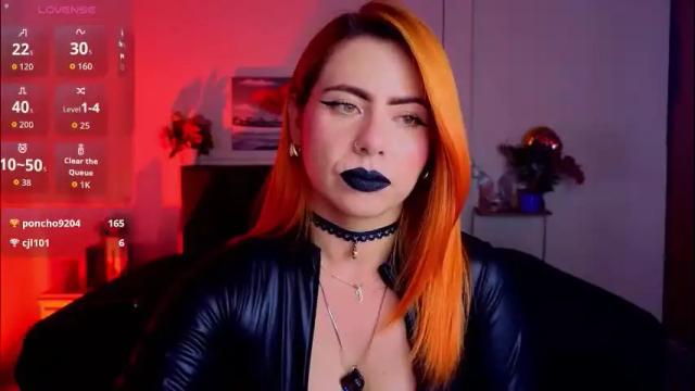 Image 11 of dulce_charlottee Stream on Chaturbate on 1 month ago
