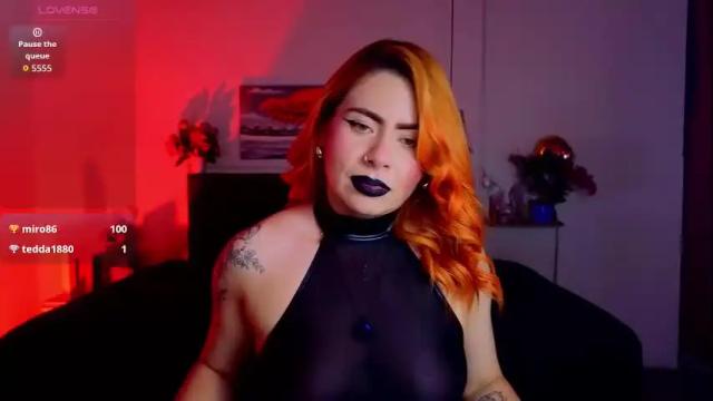Image 8 of dulce_charlottee Stream on Chaturbate on 1 month ago