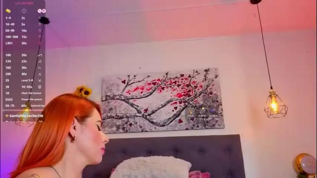 Image 4 of dulce_charlottee Stream on Chaturbate on 1 month ago