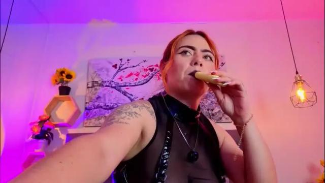 Image 3 of dulce_charlottee Stream on Chaturbate on 24 days ago