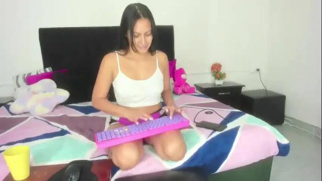 Image 12 of dulce_condena_420 Stream on Chaturbate on 22 days ago