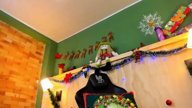 Image 2 of dulce_le Stream on Chaturbate on 17 months ago