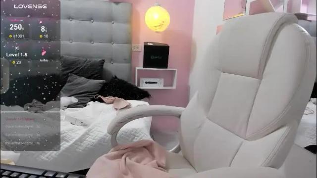 Image 12 of dulce_powl Stream on Chaturbate on 2 months ago