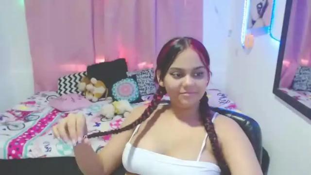 Image 3 of dulce_sami Stream on Chaturbate on 15 months ago