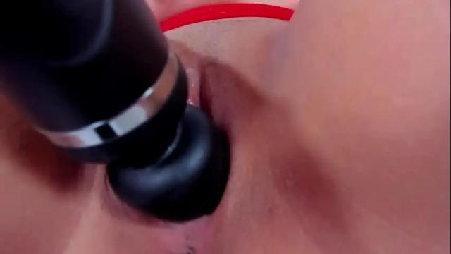 Image 10 of dulceangelita Stream on Chaturbate on 1 month ago