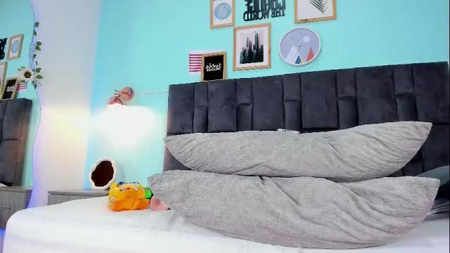 Image 12 of dulceaurora_ Stream on Chaturbate on 1 month ago