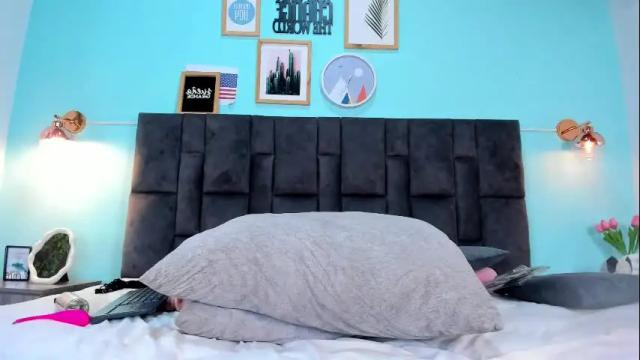 Image 8 of dulceaurora_ Stream on Chaturbate on 26 days ago