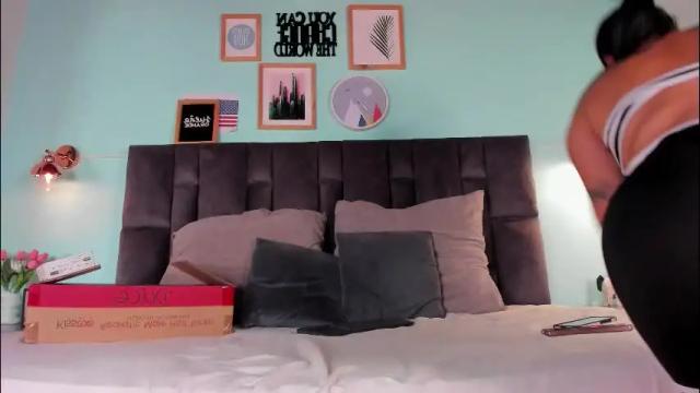 Image 3 of dulceaurora_ Stream on Chaturbate on 1 month ago