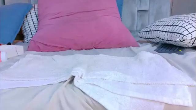 Image 6 of dulceaurora_ Stream on Chaturbate on 27 days ago