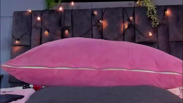 Image 8 of dulceaurora_ Stream on Chaturbate on 1 month ago