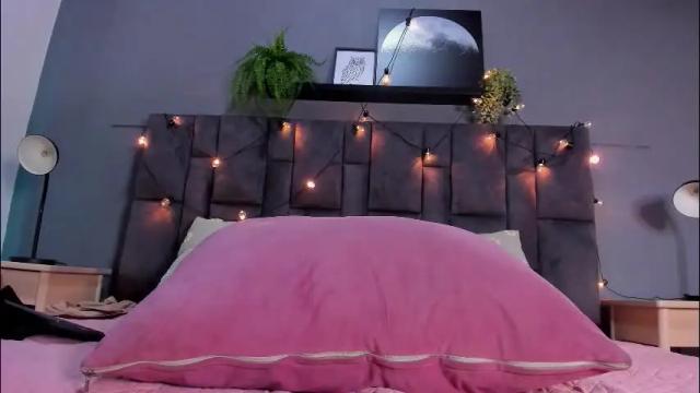 Image 12 of dulceaurora_ Stream on Chaturbate on 1 month ago