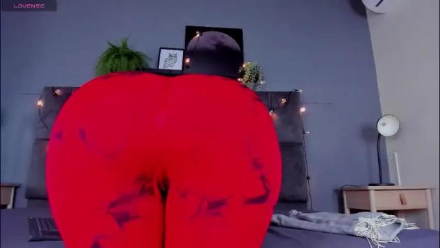Image 8 of dulceaurora_ Stream on Chaturbate on 9 days ago