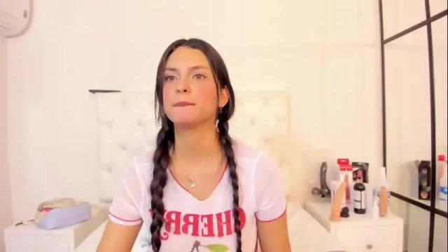 Image 12 of dulcecoleman Stream on Chaturbate on 1 month ago