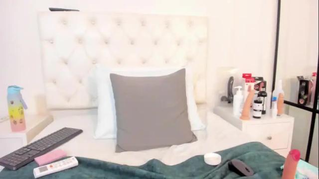 Image 12 of dulcecoleman Stream on Chaturbate on 1 month ago