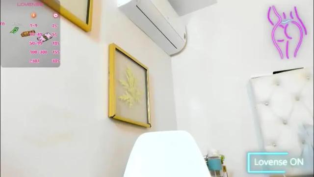 Image 12 of dulcecoleman Stream on Chaturbate on 8 days ago