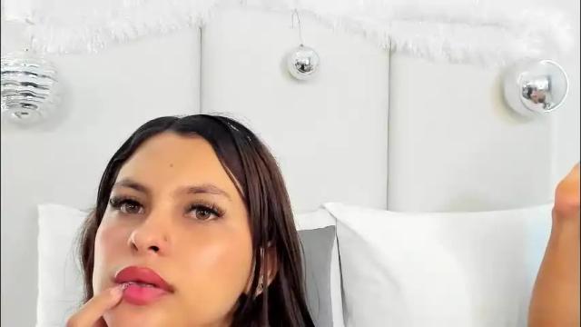 Image 7 of dulcecoleman Stream on Chaturbate on 1 month ago