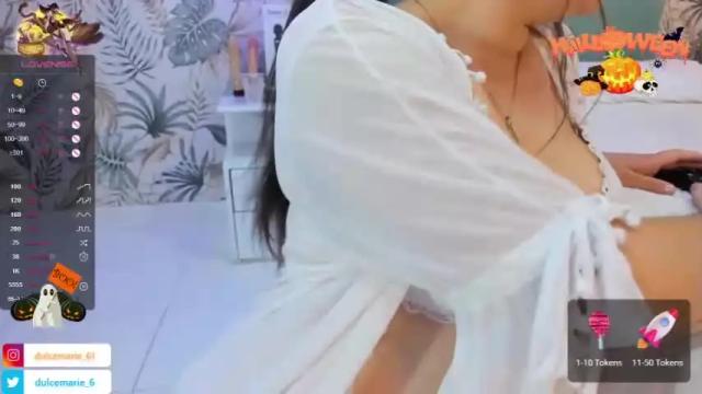 Image 3 of dulcemariee_ Stream on Chaturbate on 19 months ago