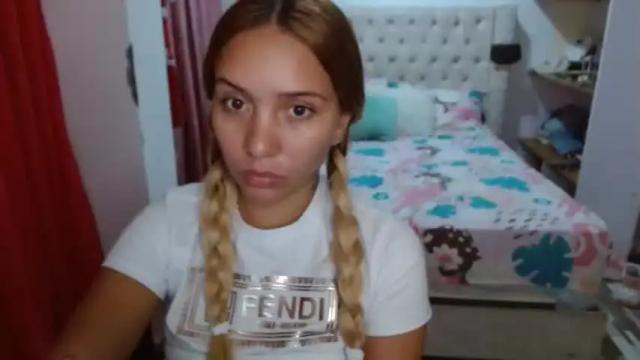 Image 11 of dulcemillerr_ Stream on Chaturbate on 16 months ago
