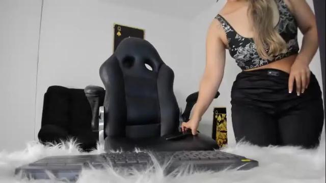 Thumbnail 2, dulcepurnimaqos's Stream at Chaturbate, 8 days ago