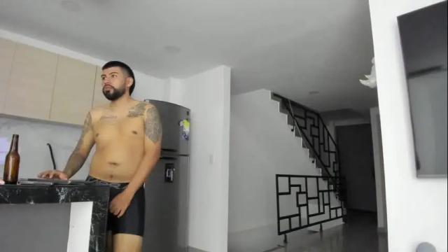 Image 8 of dulceromance Stream on Chaturbate on 29 days ago