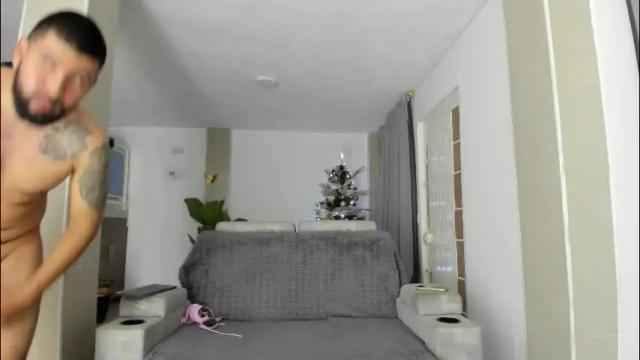 Image 3 of dulceromance Stream on Chaturbate on 1 month ago