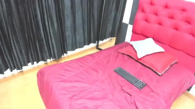 Image 2 of dulcinea_love Stream on Chaturbate on 18 months ago