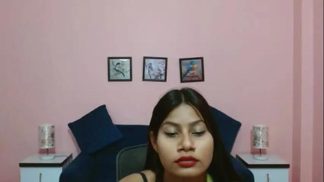 Image 10 of dumble_doree Stream on Chaturbate on 14 days ago