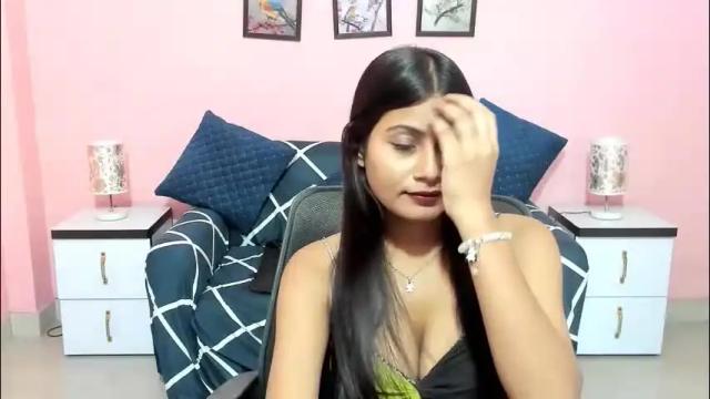 Image 3 of dumble_doree Stream on Chaturbate on 13 days ago