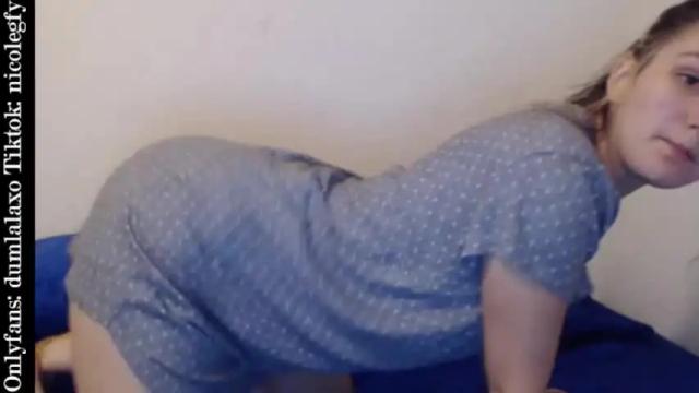 Image 4 of dumlala Stream on Chaturbate on 15 months ago